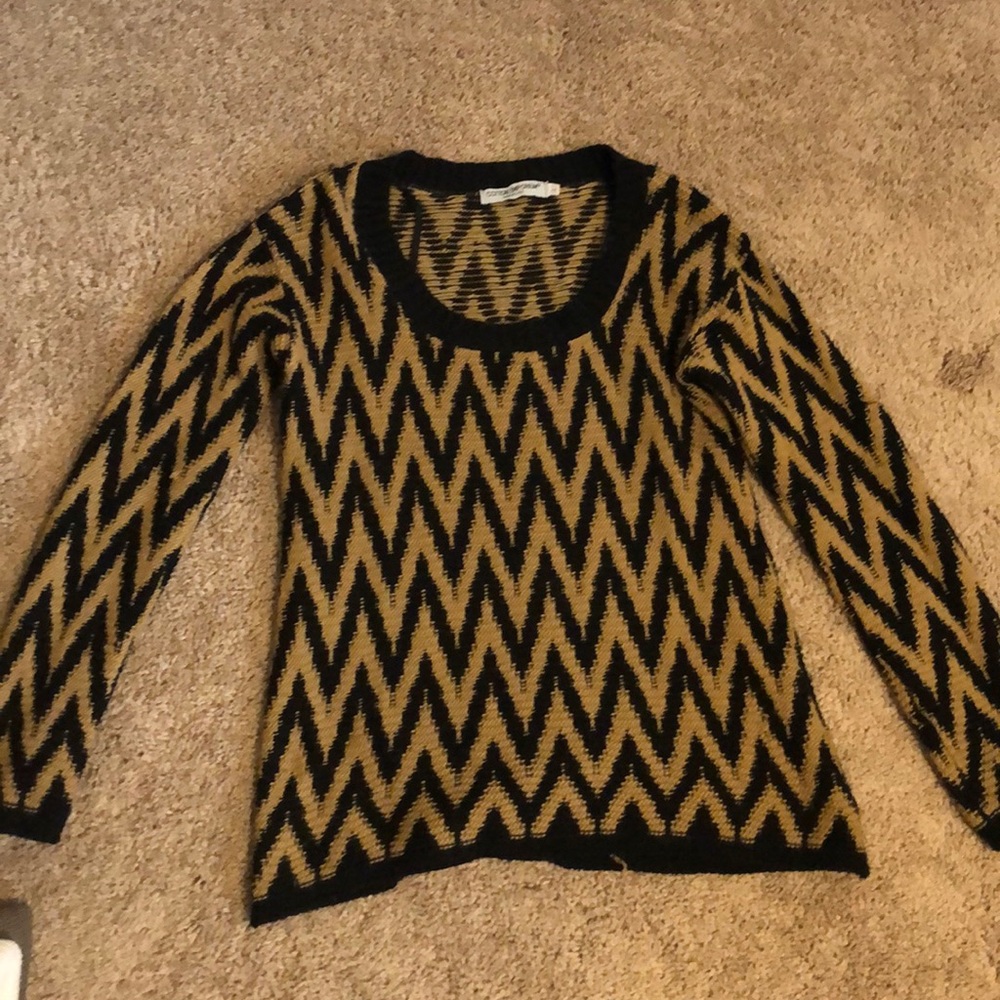 Patterned boutique sweater
